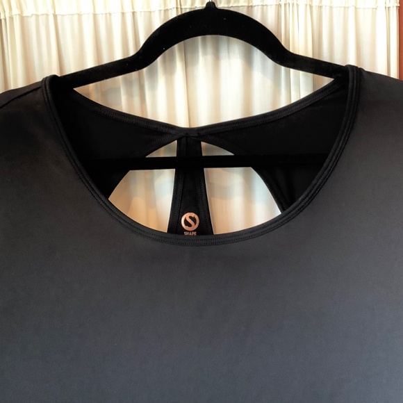 SHAPE Womens Activewear Workout Top Black with Cut Out Back Size 3X - Picture 2 of 8